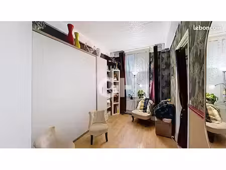 studio 1 pièce 19 m²