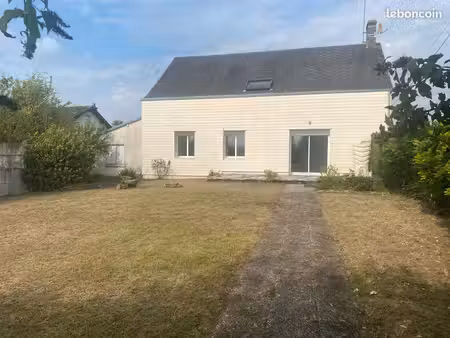 maison de plain pied à louer à mansigné