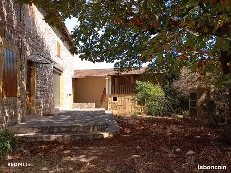 maison familiale en pierres