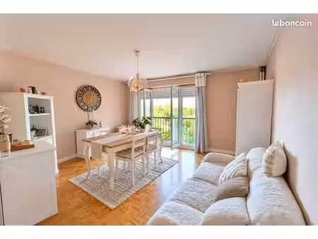appartement 2 pièces 51 m²