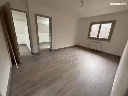superbe appartement t3 traversant avec vue dégagée