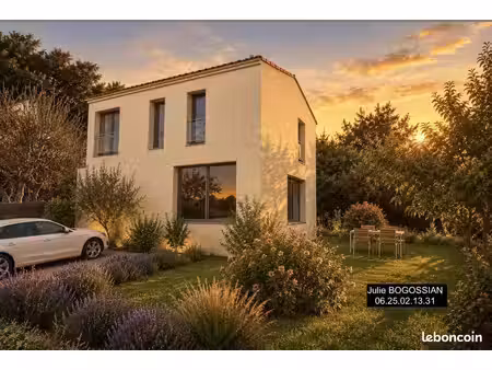 maison 110 m² avec terrain à le rove (13)