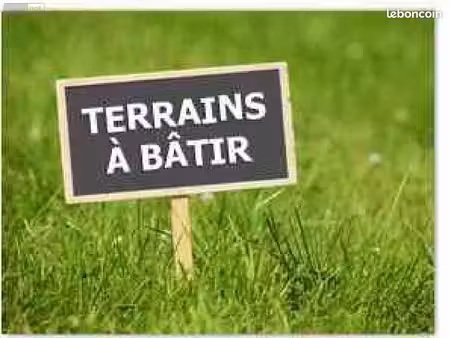 terrain à bâtir de 321 m² à le mans (72)