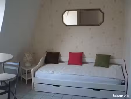 studio 1 pièce 17 m²