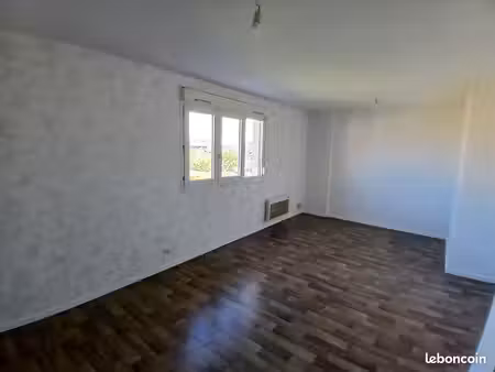 appartement 1 pièce 48 m²