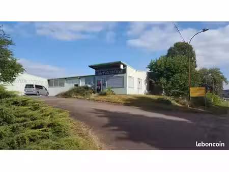 location local artisanal et commercial
