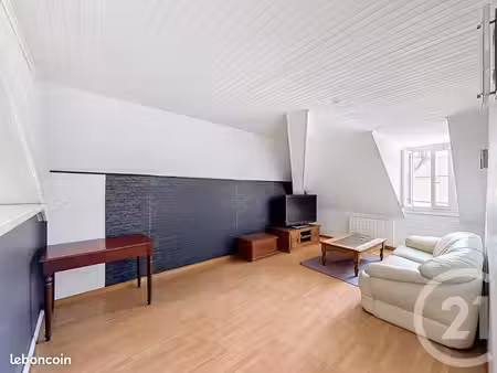 appartement 3 pièces 44 m²