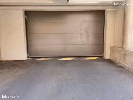 parking souterrain thonon