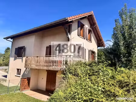 villa 5 pièces 113 m²
