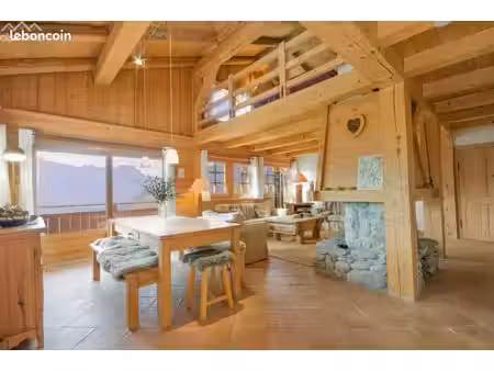 chalet 5 pièces 220 m²