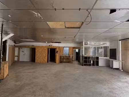 local 130 m² le mans
