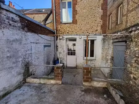 maison 5 pièces 70 m²