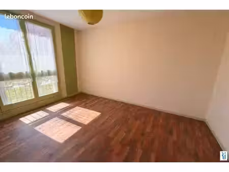 studio 1 pièce 17 m²