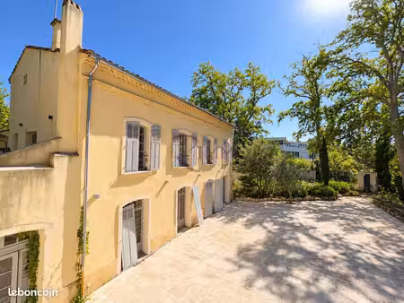 bureaux 175 m² bouc-bel-air