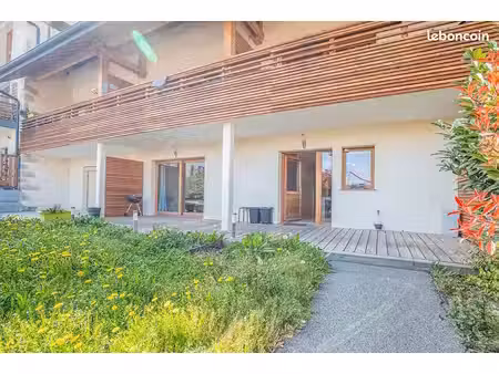 appartement 3 pièces 64 m²