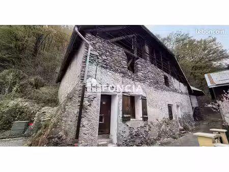 grange à réhabiliter avec fort potentiel
