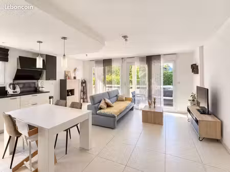 appartement 4 pièces 76 m²