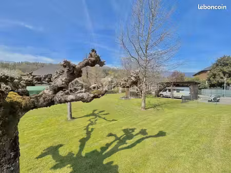 terrain 857 m² cognin