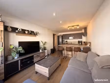 appartement meublé de 40 m² – centre de chambéry