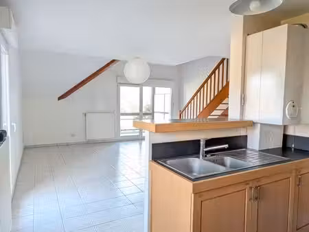 poisy / t4 duplex / garage(s) / cave / sans honoraire agence