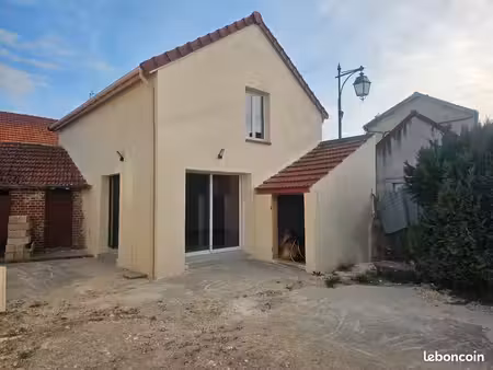 maison 65m2 entièrement rénovée