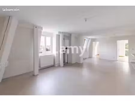 appartement 3 pièces 61 m²