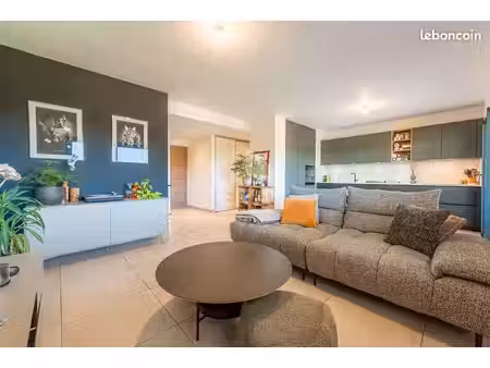 appartement 3 pièces 66 m²
