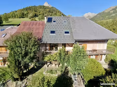 maison de village 7 pièces 87 m²