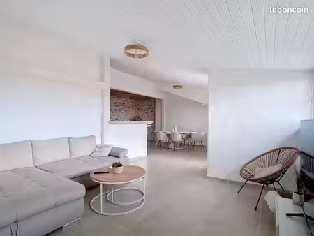 maison de village 125 m² - vue lac  garage & sauna - saint-cergues