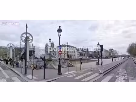 commerce beauté/coiffure 300 m²