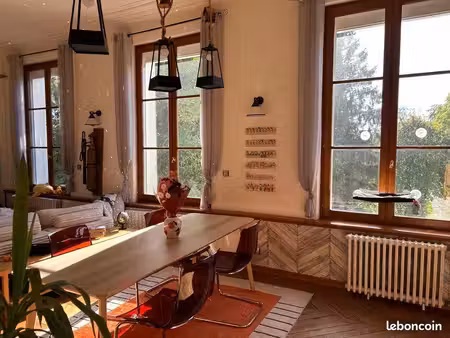 bel appartement avec jardin au calme