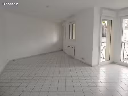 studio 1 pièce 37 m²