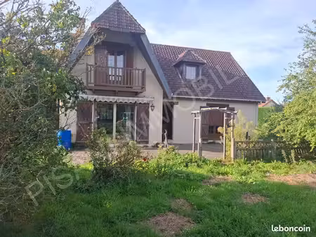 maison 6 pièces 127 m²