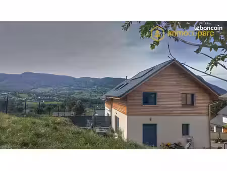 maison 5 pièces 122 m²