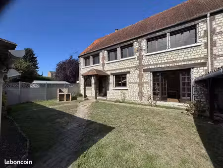maison 5 pièces 130 m²