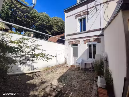 maison de ville 4 pièces 68 m²