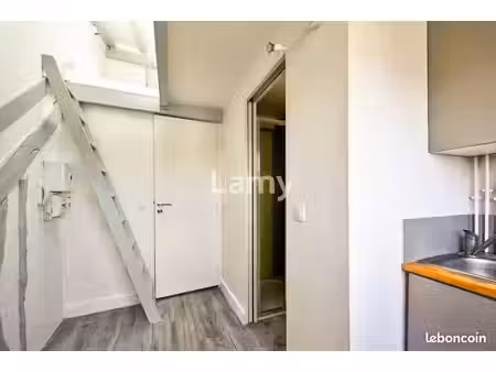 appartement 1 pièce 6 m²