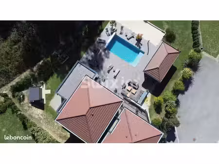 maison 5 pièces 170 m²