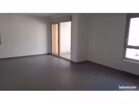 appartement 3 pièces 76 m²