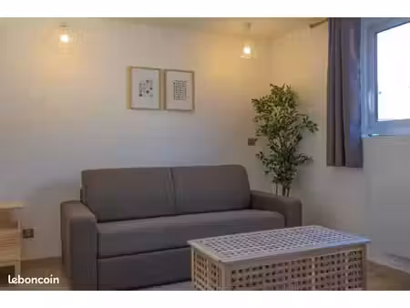 t1 meuble centre historique