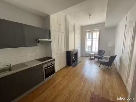 appartement 2 pièces 53 m²