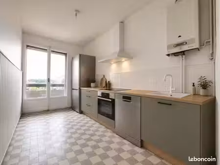 appartement 3 pièces 77 m²