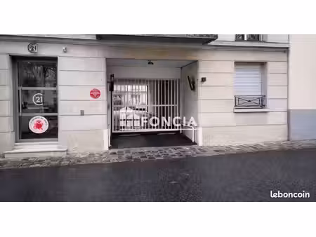 à vendre – box en sous-sol – versailles rive droite
