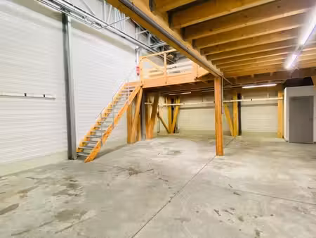 à louer – atelier / local professionnel