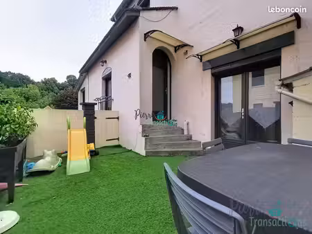 maison 5 pièces 105 m²