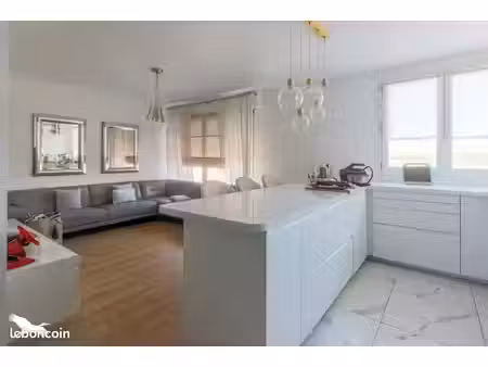 appartement 3 pièces 65 m²