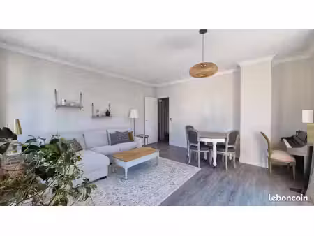appartement 3 pièces 70 m²