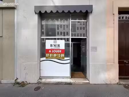 local commercial 51 m²