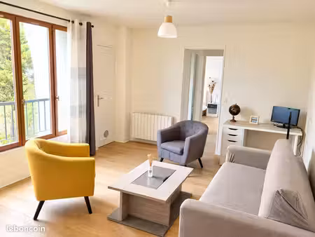 appartement au calme  quartier historique de carrières sur seine