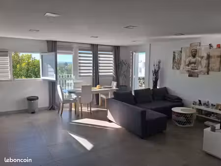 t3 de 72 m² avec balcon  box fermé et cave | plaisir - ebisoires